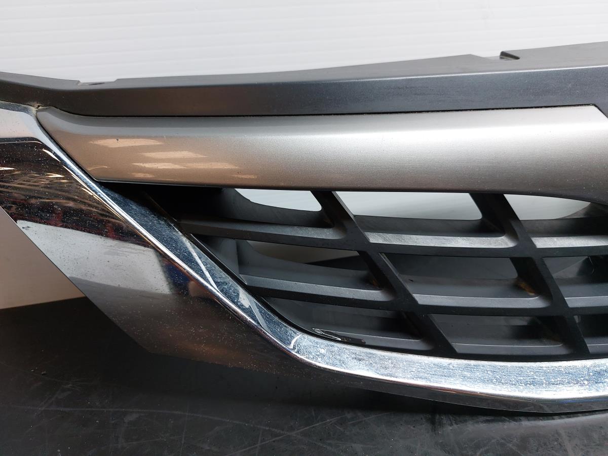 Front grille SUBARU Impreza Hatchback (GR, GH, G3) Imagem-2