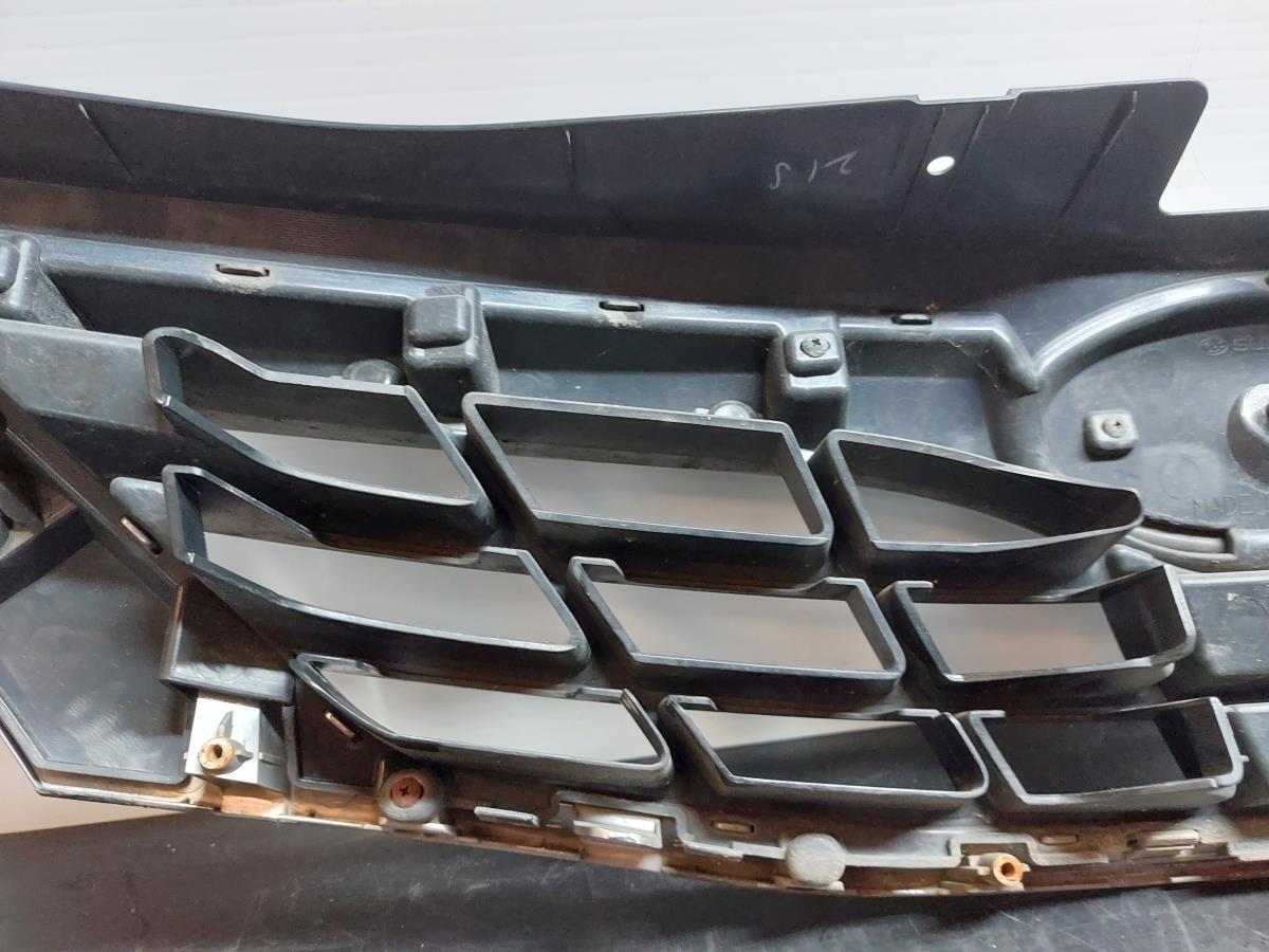 Front grille SUBARU Impreza Hatchback (GR, GH, G3) Imagem-8