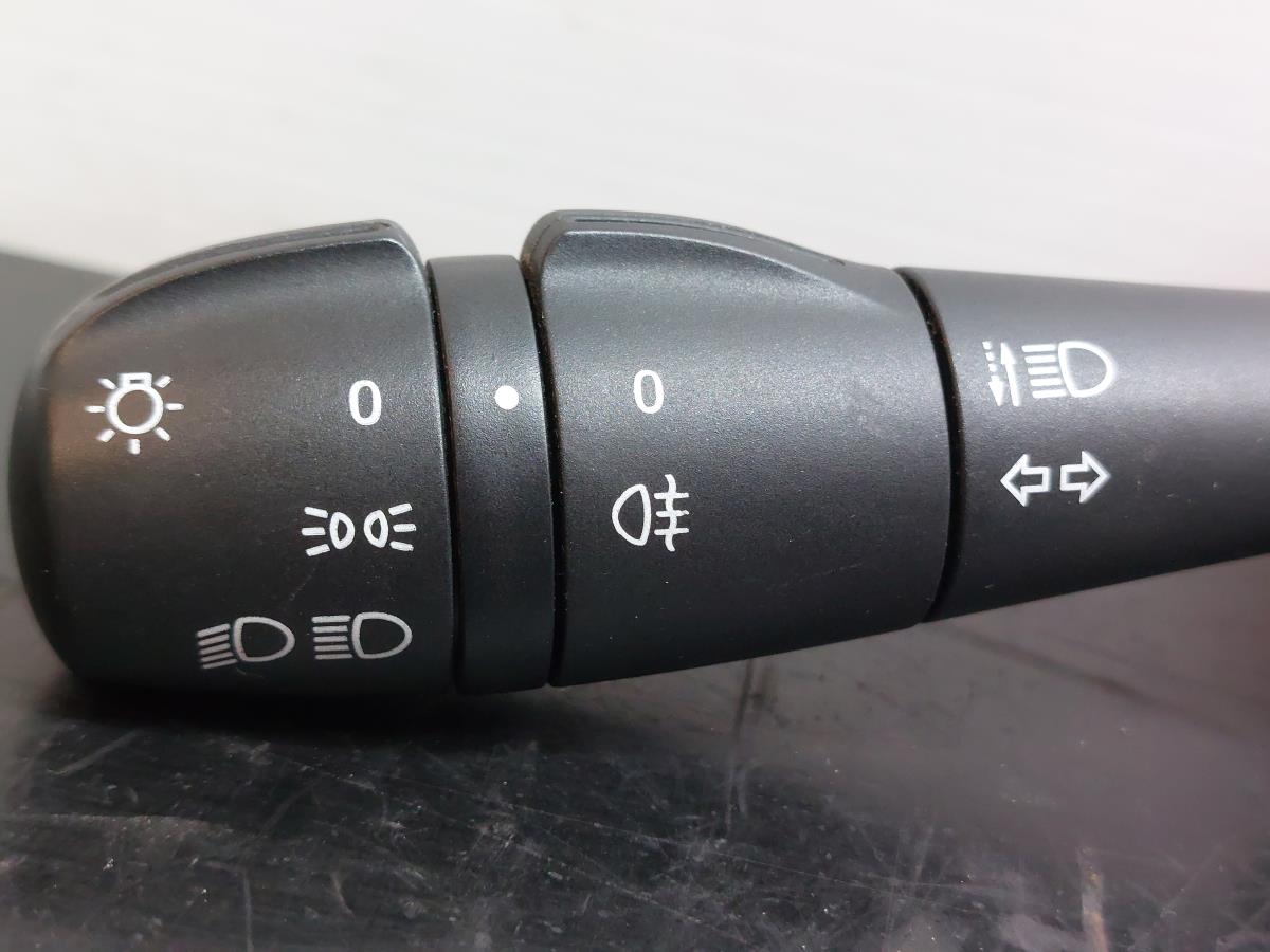 Manípulo de luzes RENAULT Clio III (BR0/1, CR0/1) Imagem-1