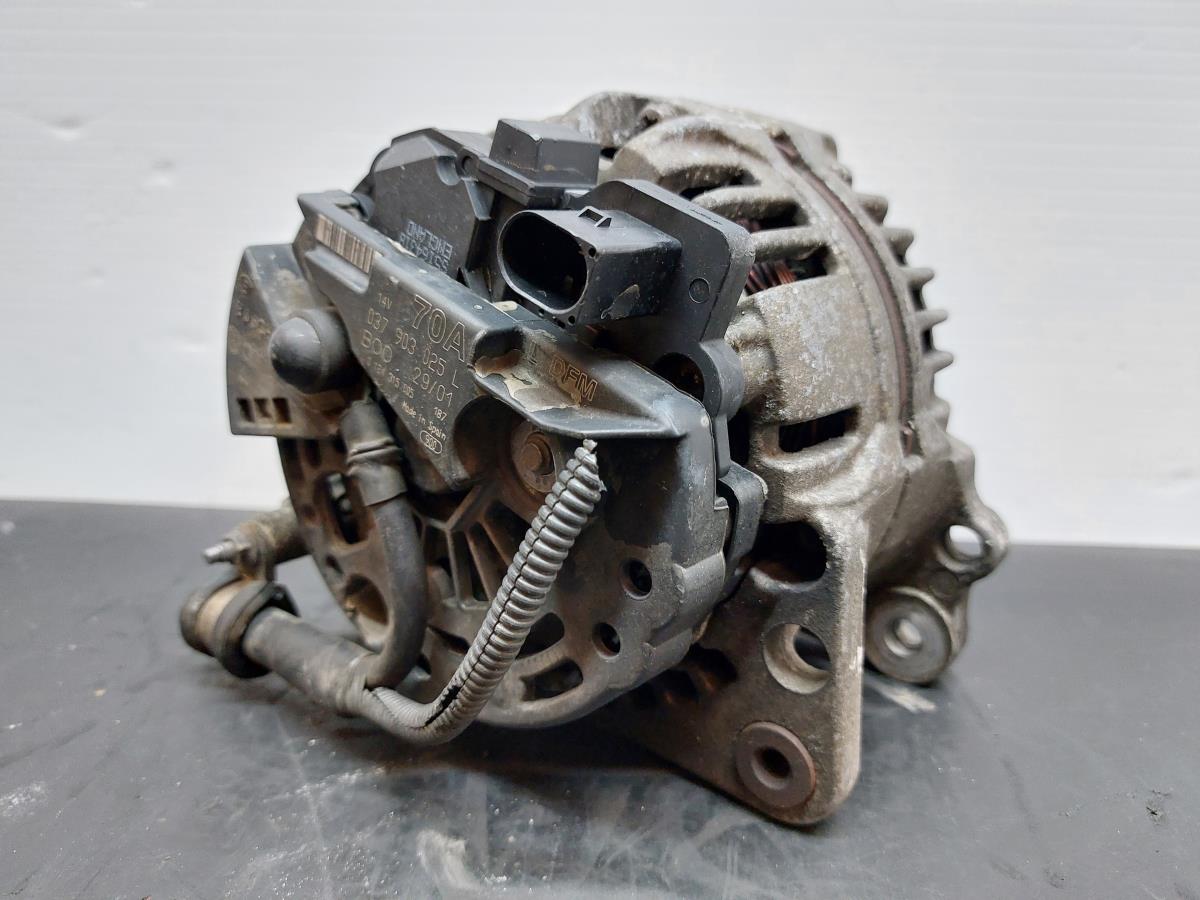 Alternator SEAT Ibiza II (6K1) Imagem-1