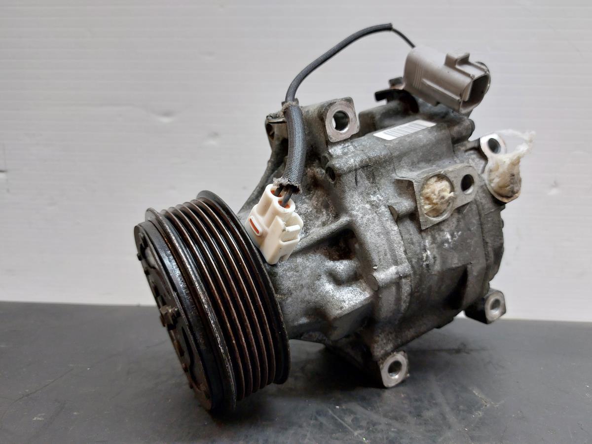 AC compressor TOYOTA Corolla Hatchback (_E12_)