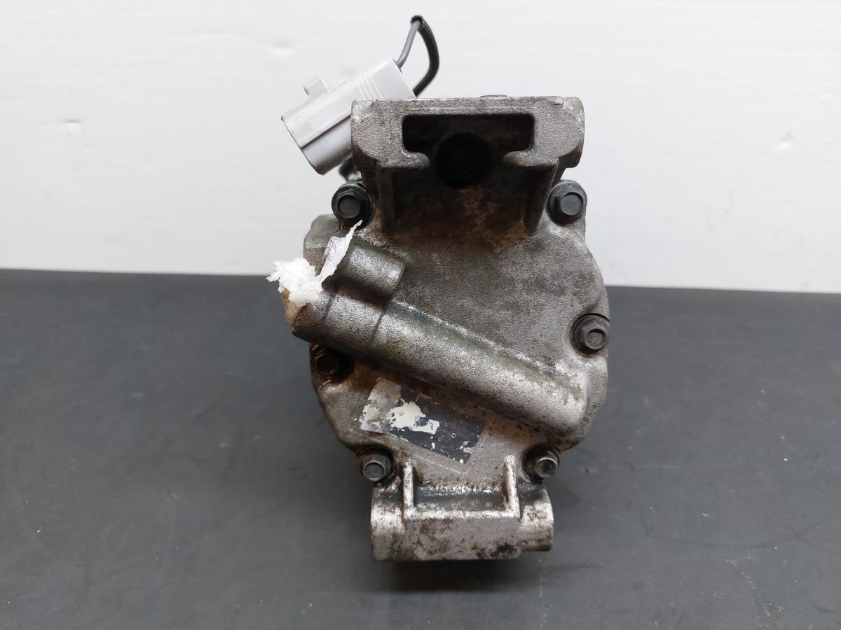 Compressore A/C TOYOTA Corolla Hatchback (_E12_) Imagem-2