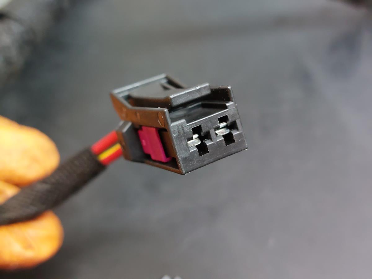 Installation électrique intérieure / câblage intérieur AUDI A6 Avant (4G5, 4GD, C7) Imagem-6