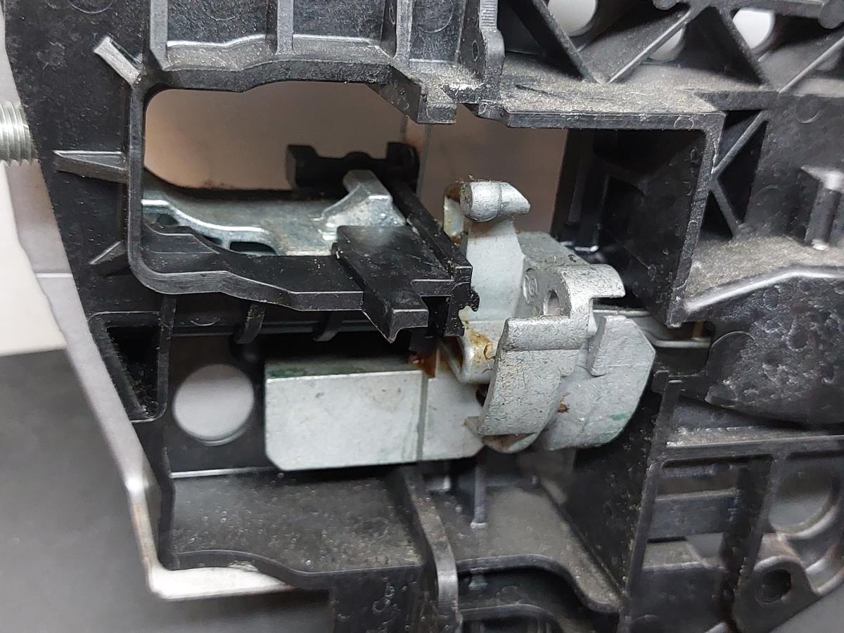Suporte puxador porta frente esquerdo AUDI A6 Avant (4G5, 4GD, C7) Imagem-4