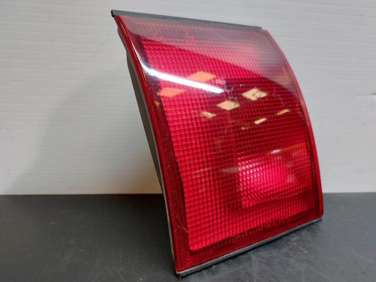 Fanale Sinistro Baule MITSUBISHI Lancer III Sedan (C1_A, C6_A) Imagem-1