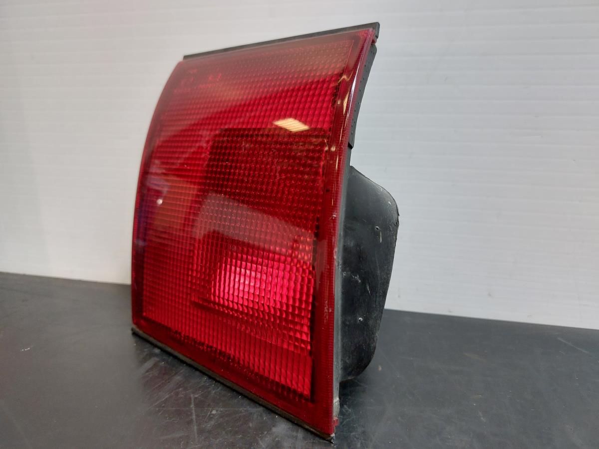 Fanale Sinistro Baule MITSUBISHI Lancer III Sedan (C1_A, C6_A) Imagem-2