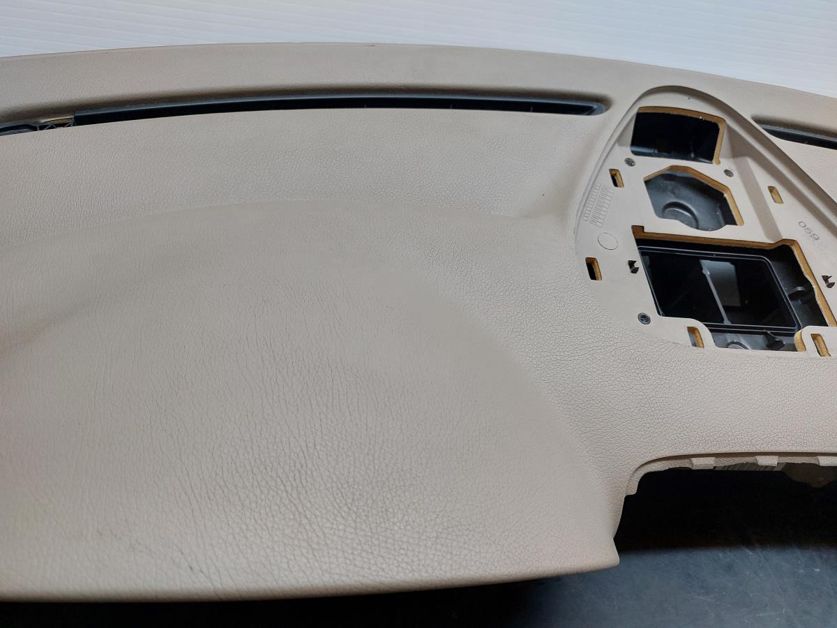 Tablier MERCEDES-BENZ Classe C (W203) Imagem-2