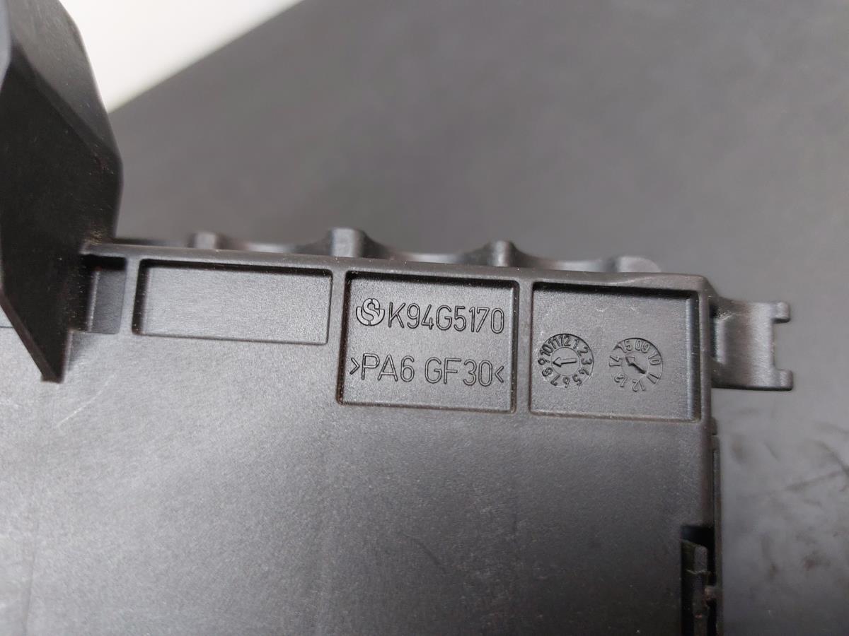 Caixa fusíveis da bateria AUDI A6 Avant (4G5, 4GD, C7) Imagem-4