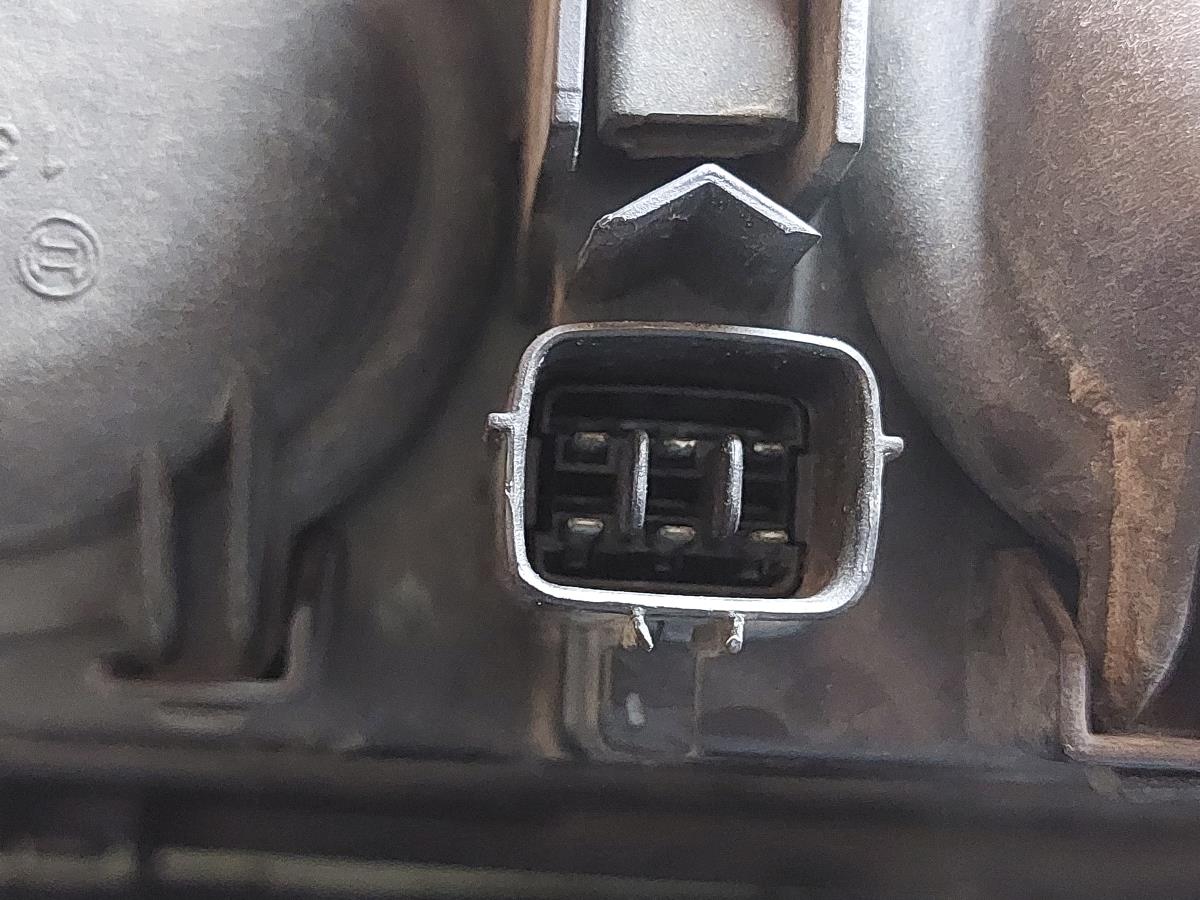 Faro anteriore destro MAZDA 626 V Station Wagon (GW) Imagem-4