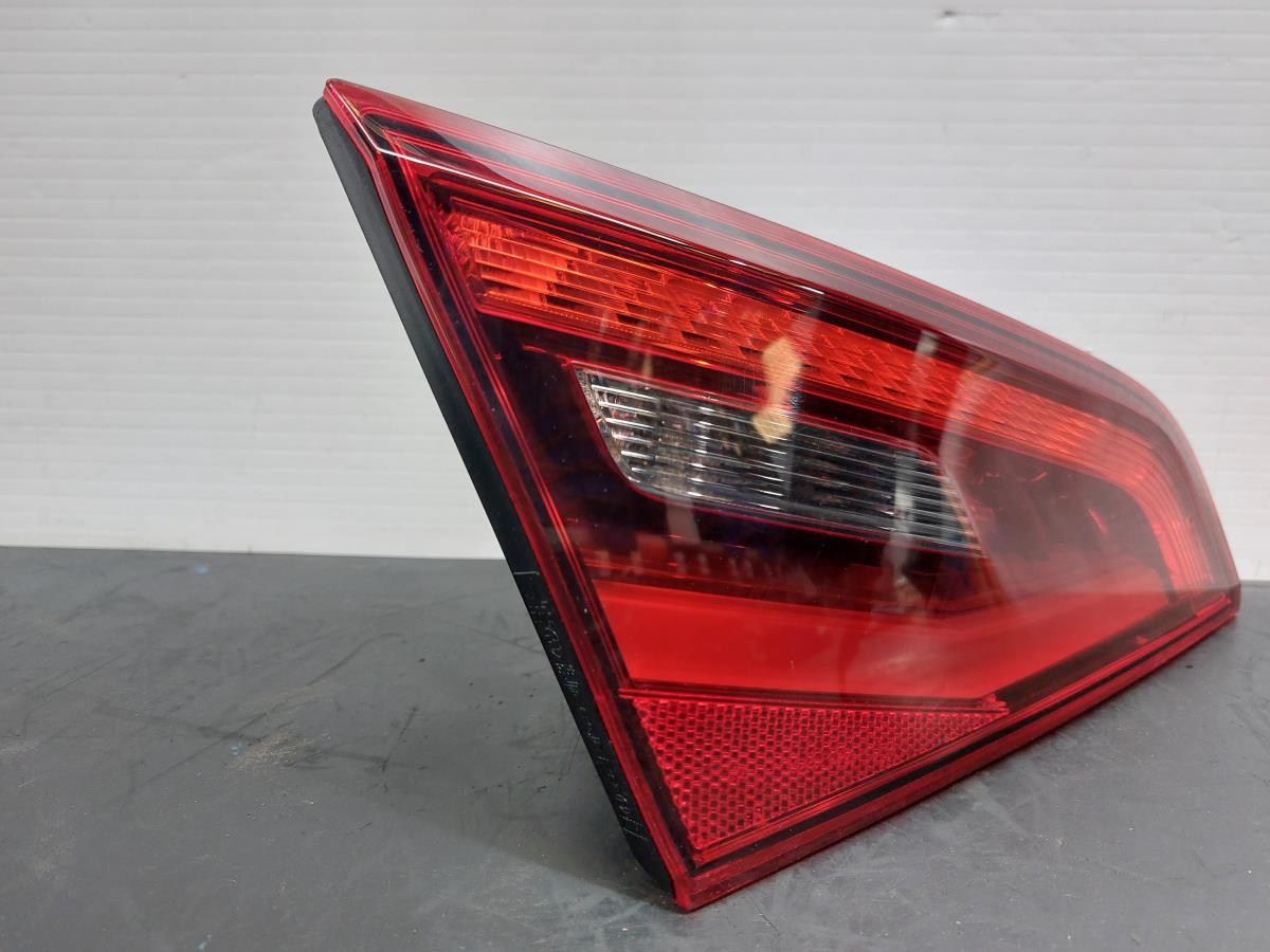 Piloto izquierdo del maletero AUDI A3 Sportback (8VA, 8VF) Imagem-2