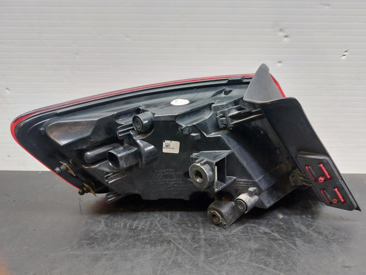 Feu arrière Droite AUDI A3 Sportback (8VA, 8VF) Imagem-3