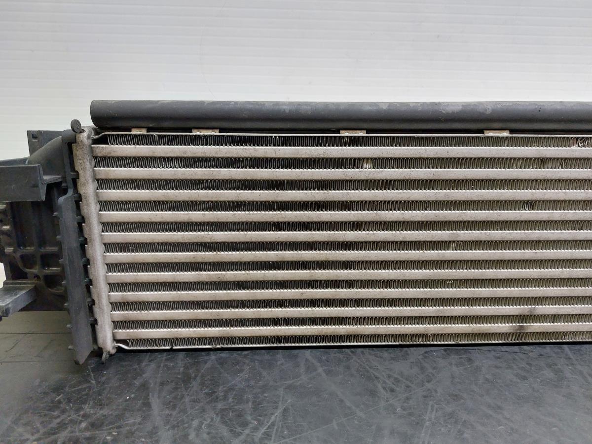 Radiador do intercooler AUDI A6 Avant (4G5, 4GD, C7) Imagem-2