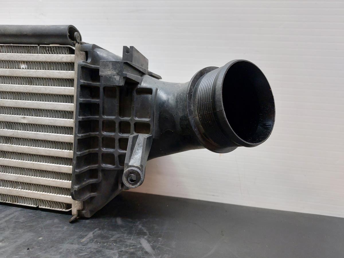Radiador do intercooler AUDI A6 Avant (4G5, 4GD, C7) Imagem-5