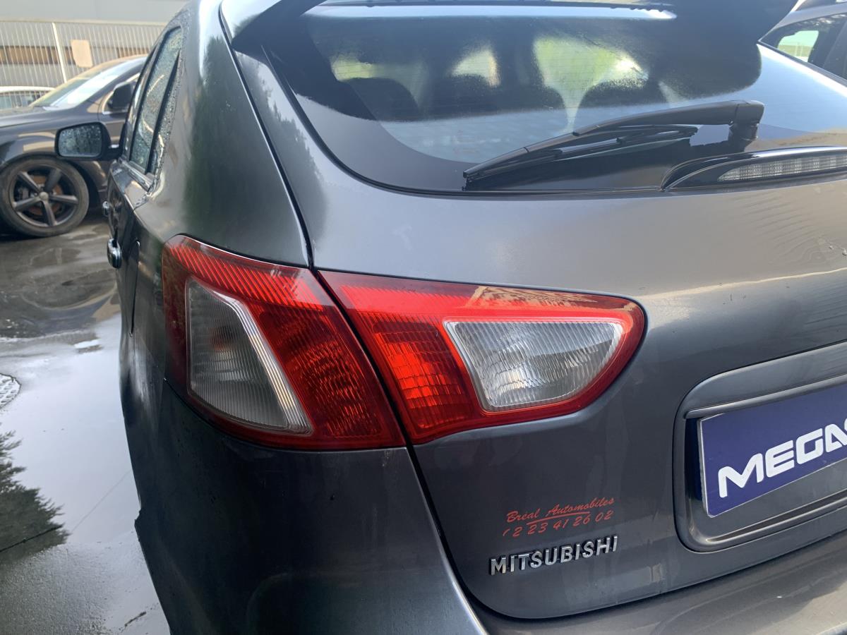 Left Tail light MITSUBISHI Lancer VIII Sportback (CX_A)