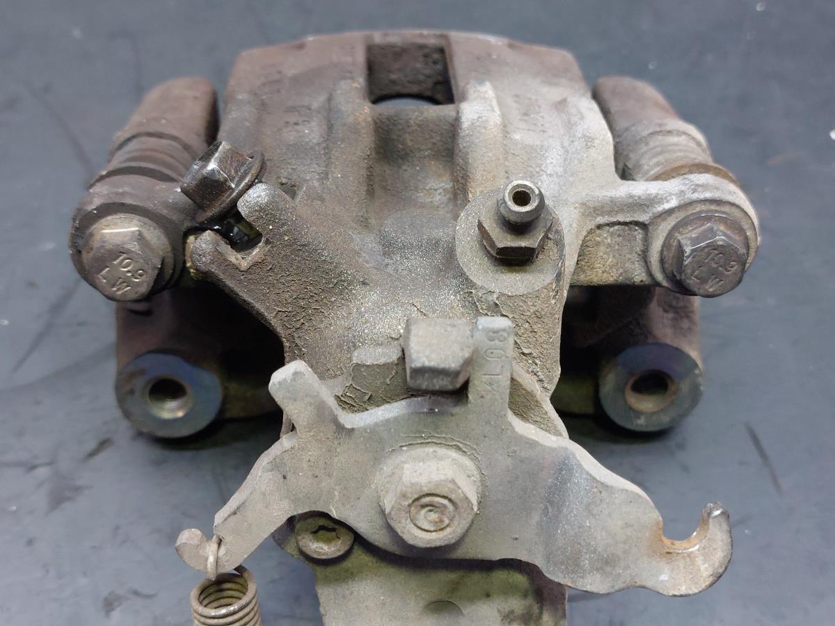 Pinza de freno Trasero Izquierdo NISSAN Almera II Hatchback (N16) Imagem-6