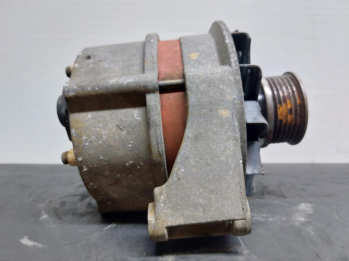 Alternador MERCEDES-BENZ 190 (W201) Imagem-5
