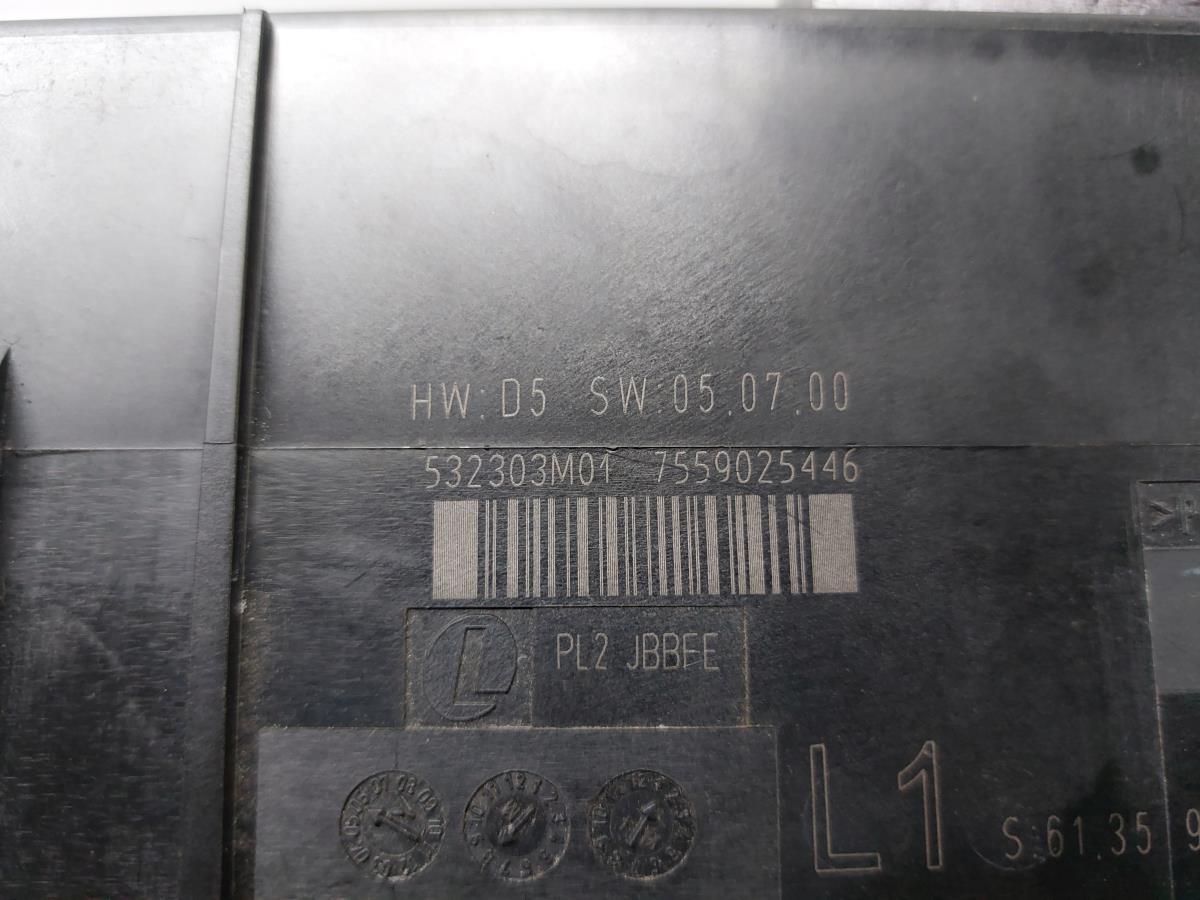 Boîte de fusibles / SAM / BSI BMW 3 Coupé (E92) Imagem-1