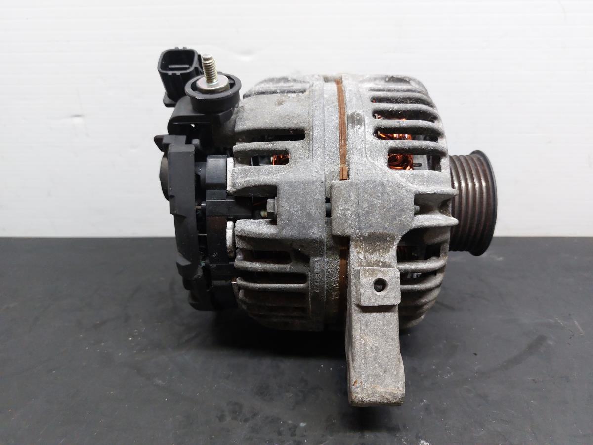 Alternator TOYOTA Corolla Hatchback (_E12_) Imagem-2