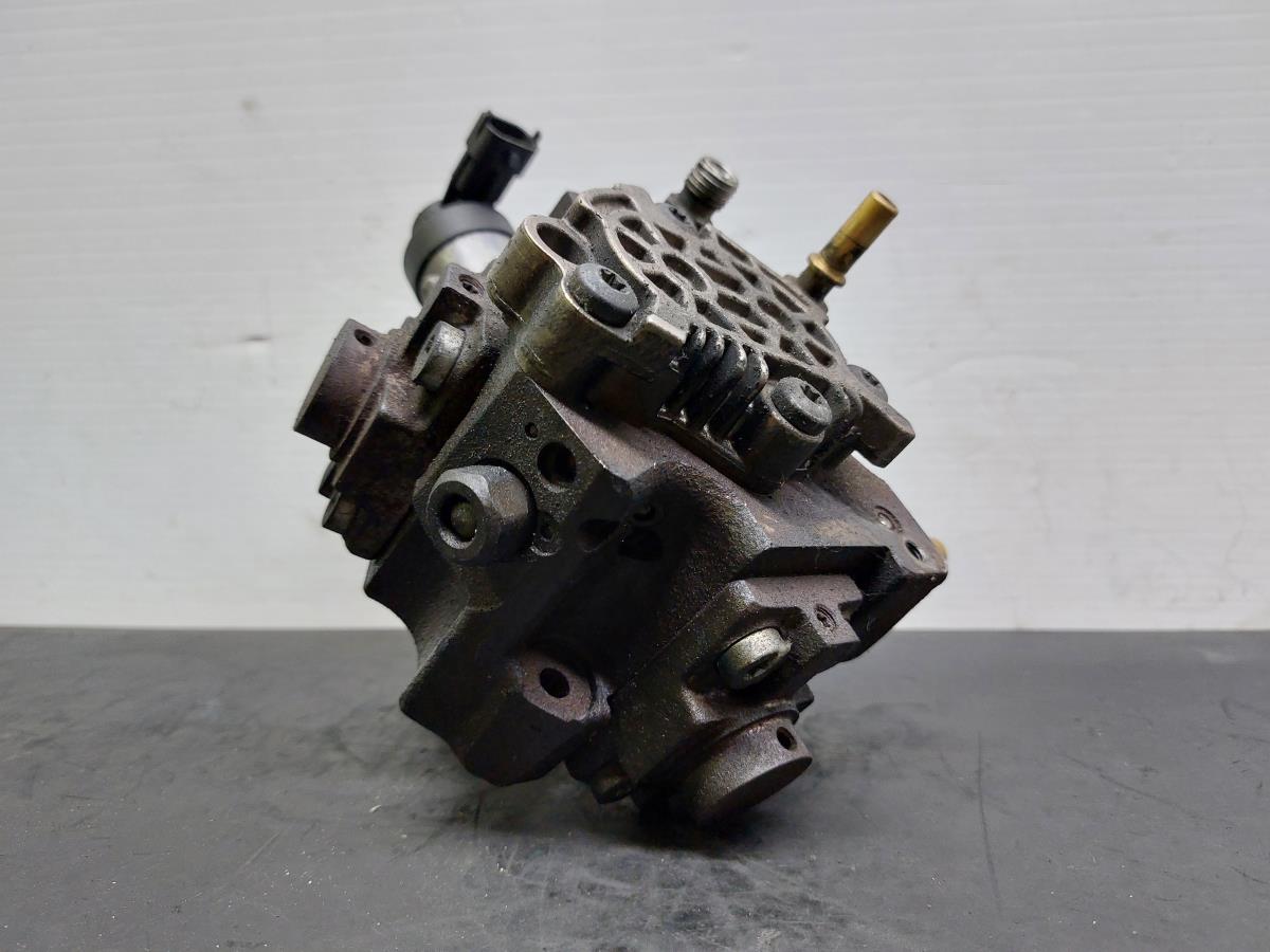 Pompe d'injection PEUGEOT 407 SW (6E_) Imagem-6