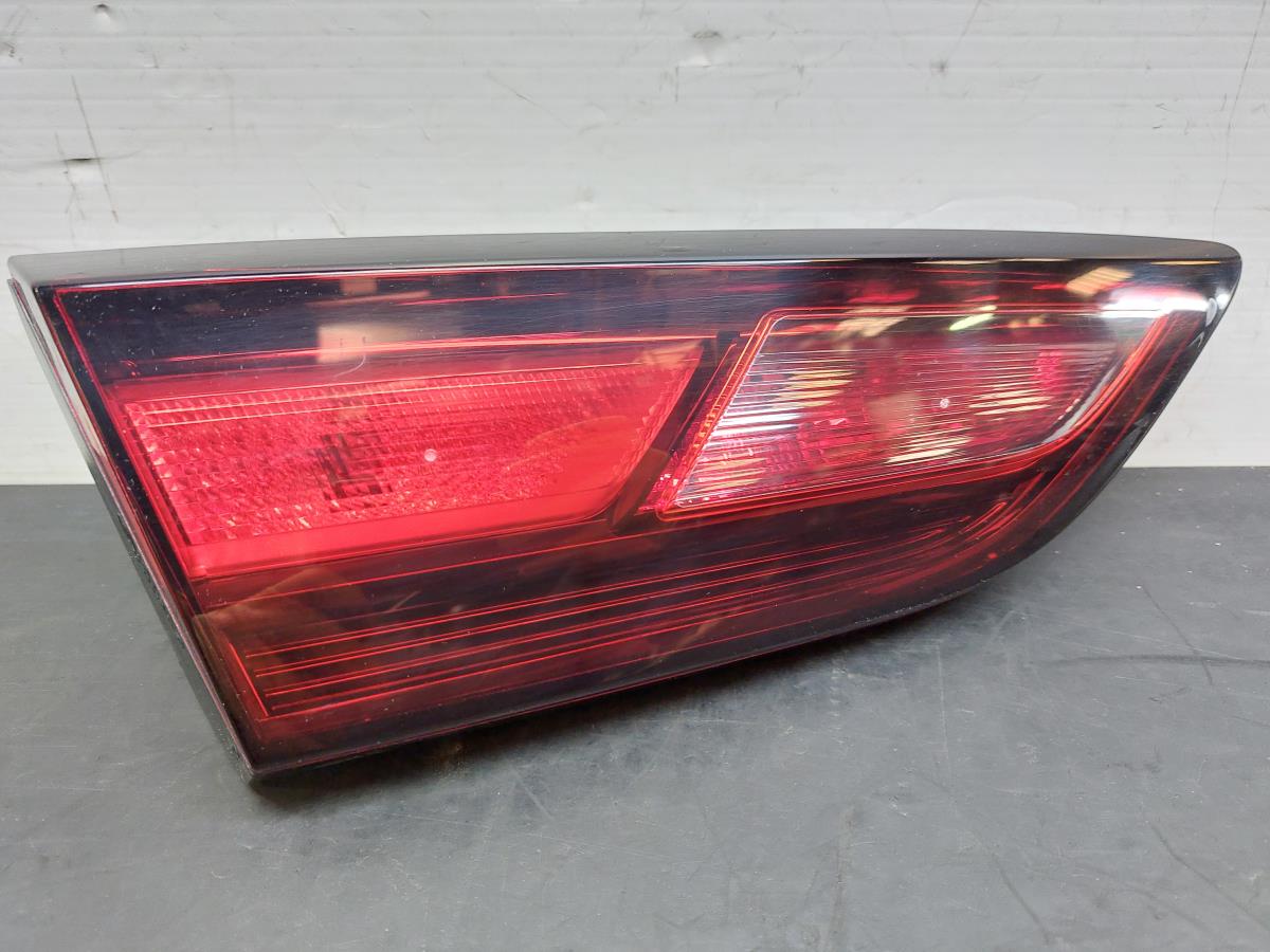 Feu de coffre Gauche OPEL Astra K
