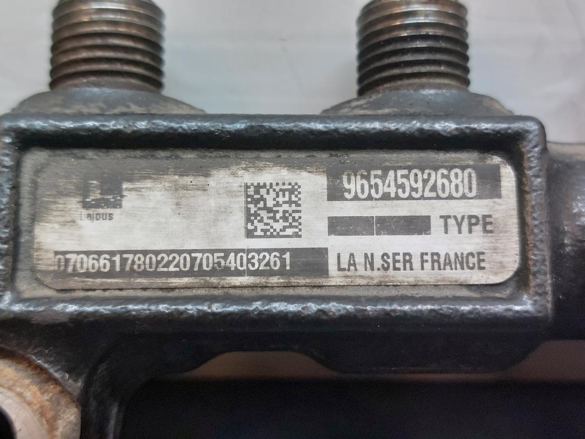 Rampa de injeção PEUGEOT 207 (WA_, WC_) Imagem-1