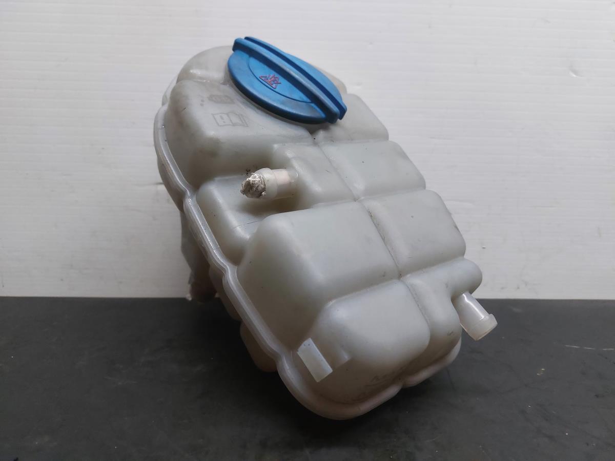 Vase D'expansion D'eau Pour Audi A6 4F C6 - Réf 4F0121403B - Occasion Fonctionnel