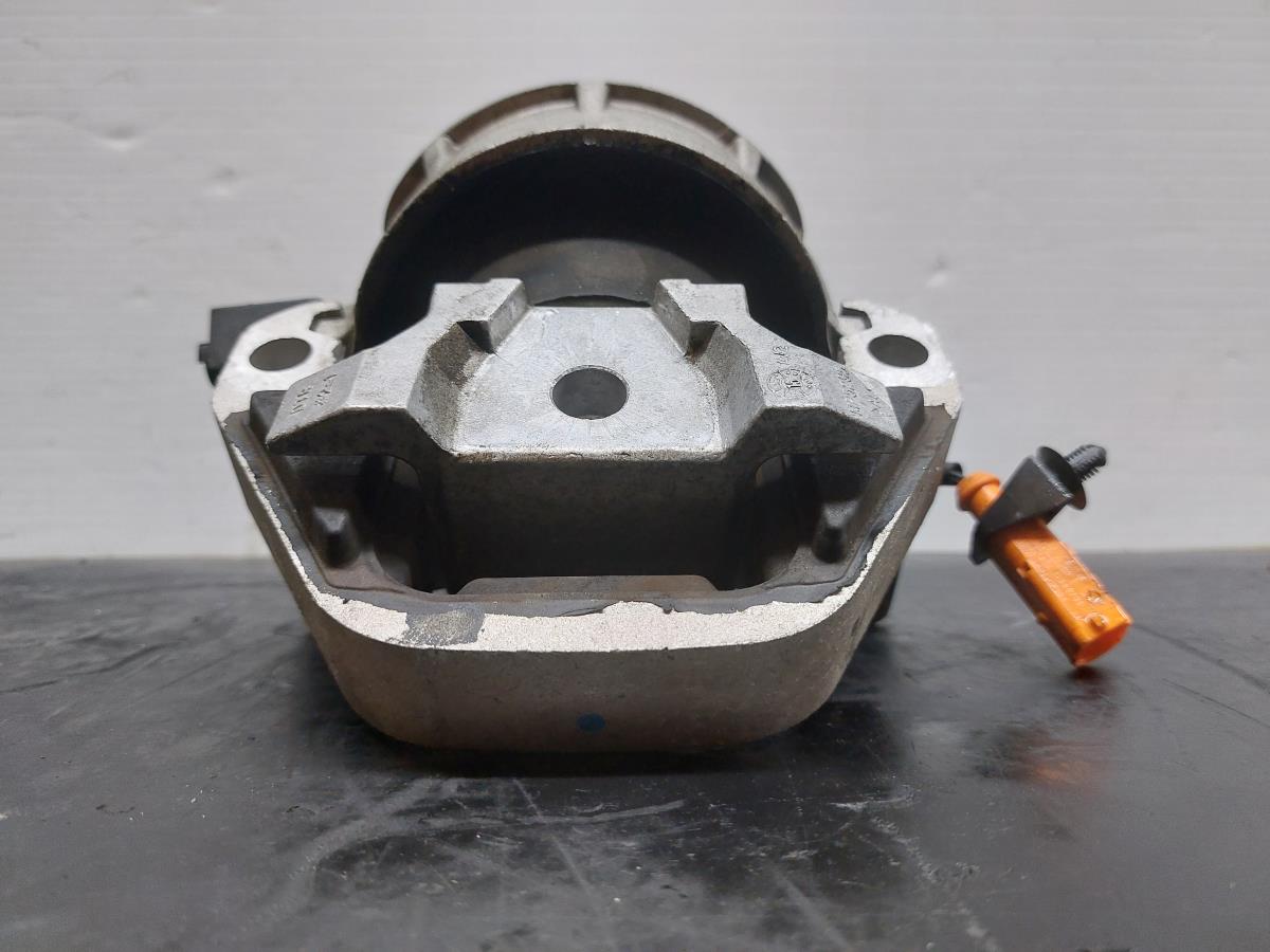 Apoio do motor AUDI A6 Avant (4G5, 4GD, C7)