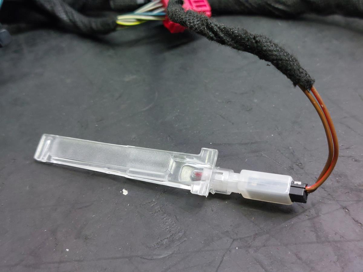 Installation électrique intérieure / câblage intérieur AUDI A6 Avant (4G5, 4GD, C7) Imagem-3