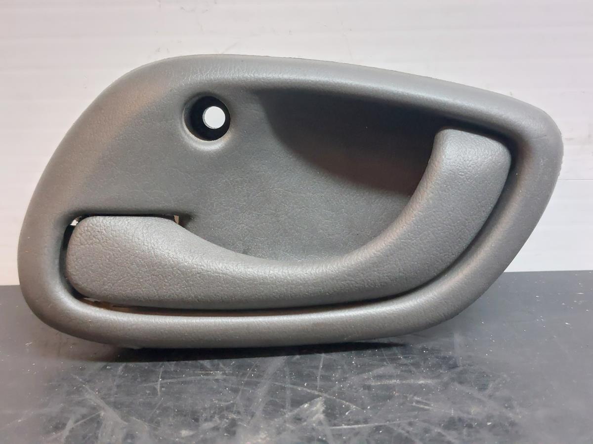 Puxador interior porta frente esquerdo SUZUKI Grand Vitara I (FT, HT) | 1998 - 2008