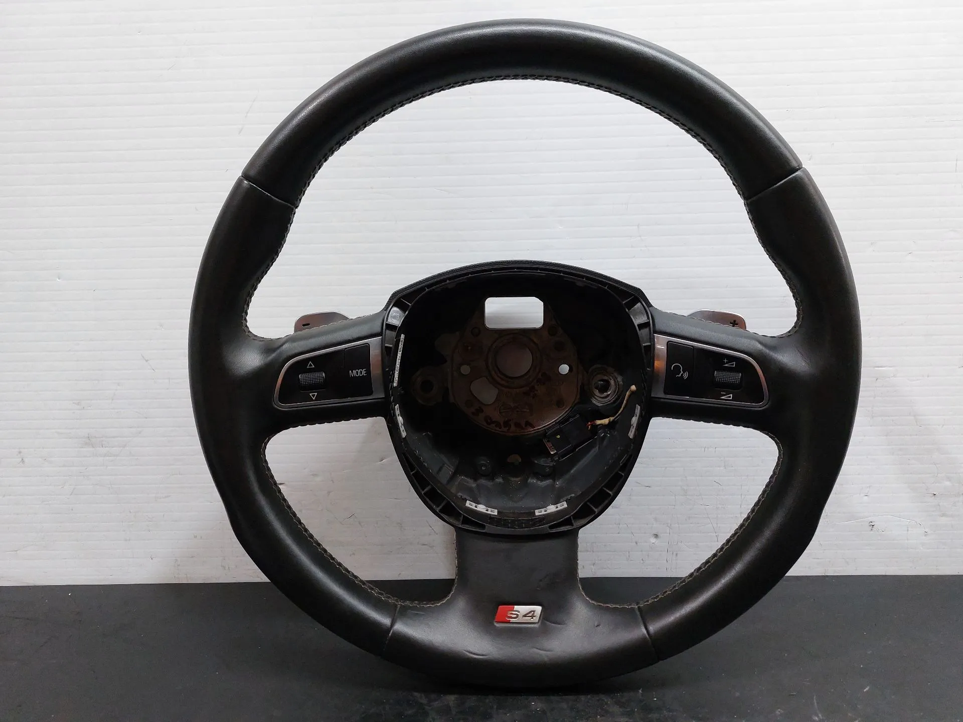 Volante de direção AUDI A4 (8K2, B8) Imagem-0