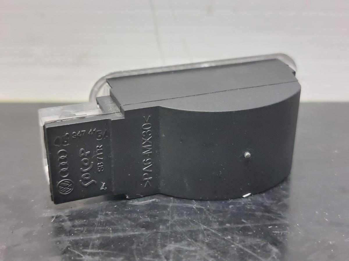 Lumière intérieure AUDI A6 Avant (4G5, 4GD, C7) Imagem-1