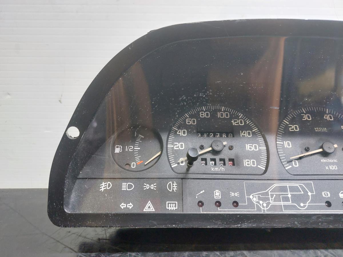 Quadrante / painel de instrumentos FIAT Uno (146_) Imagem-1