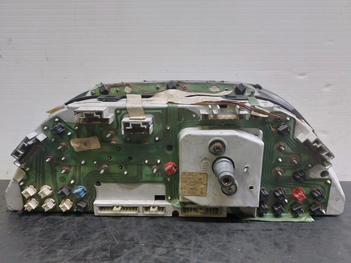 Compteur de vitesse FIAT Uno (146_) Imagem-3