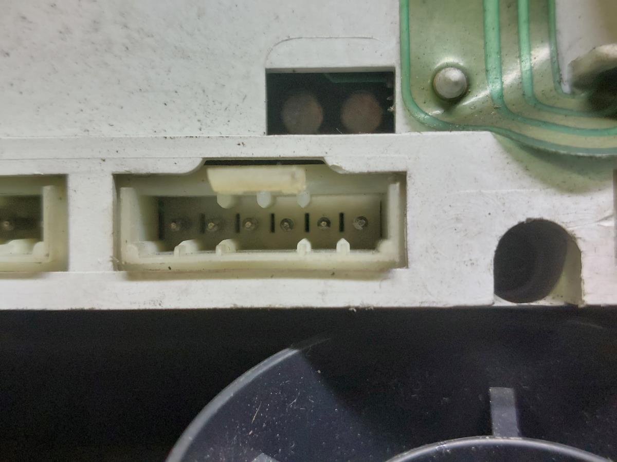 Compteur de vitesse FIAT Uno (146_) Imagem-7