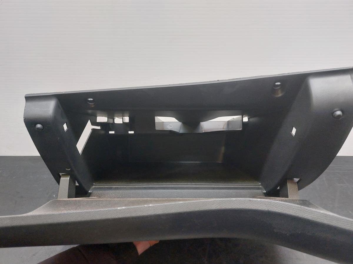 Porta luvas PEUGEOT 308 SW II Imagem-13