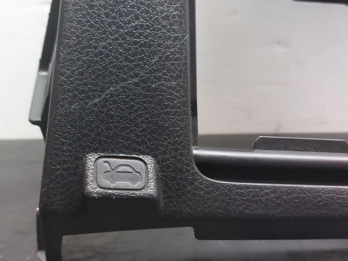 Generic Plastic Part SUBARU Impreza Hatchback (GR, GH, G3) Imagem-3