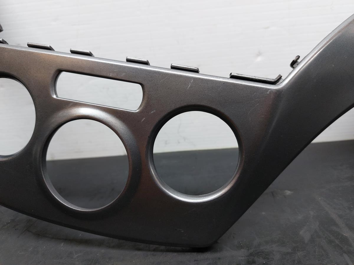 Dashboard trim SUBARU Impreza Hatchback (GR, GH, G3) Imagem-3