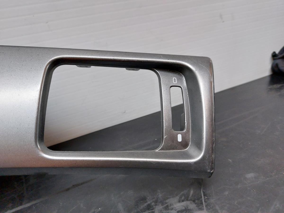 Dashboard trim SUBARU Impreza Hatchback (GR, GH, G3) Imagem-7