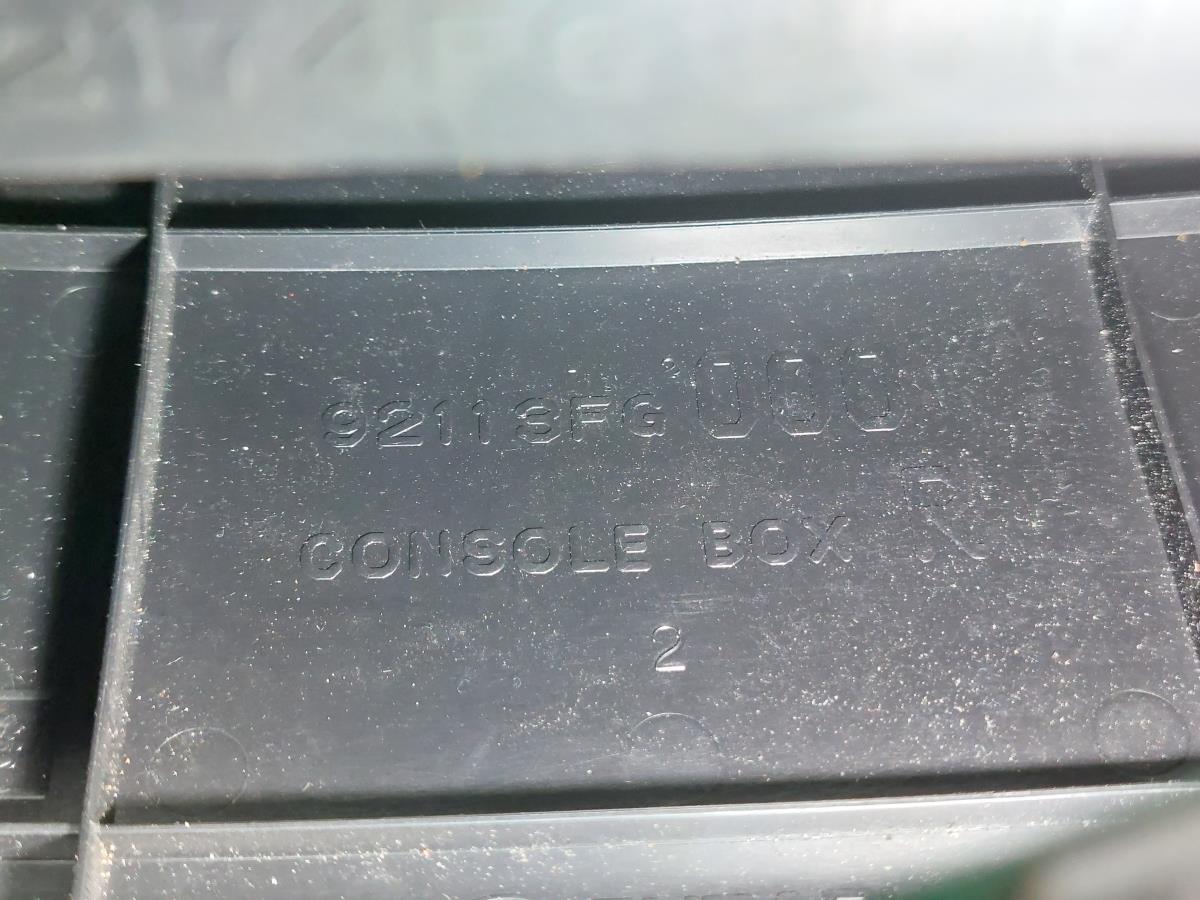 Apoio de braço SUBARU Impreza Hatchback (GR, GH, G3) Imagem-12