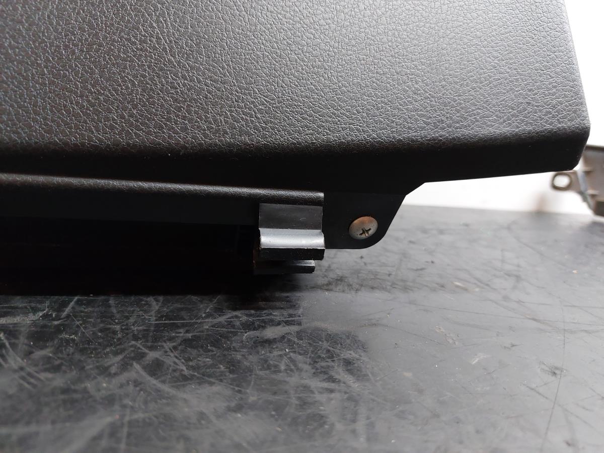 Vano portaoggetti SUBARU Impreza Hatchback (GR, GH, G3) Imagem-1