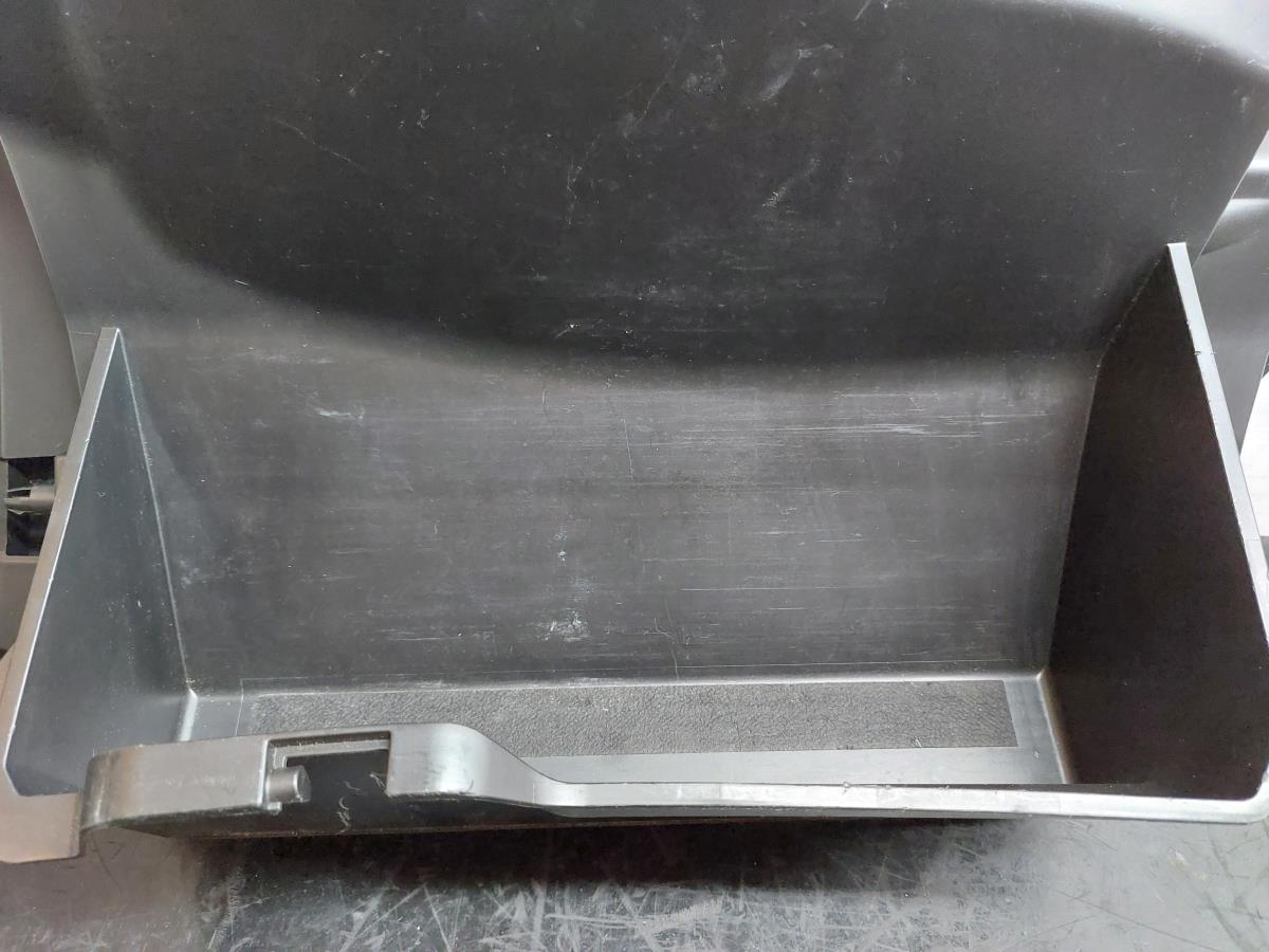 Vano portaoggetti SUBARU Impreza Hatchback (GR, GH, G3) Imagem-4