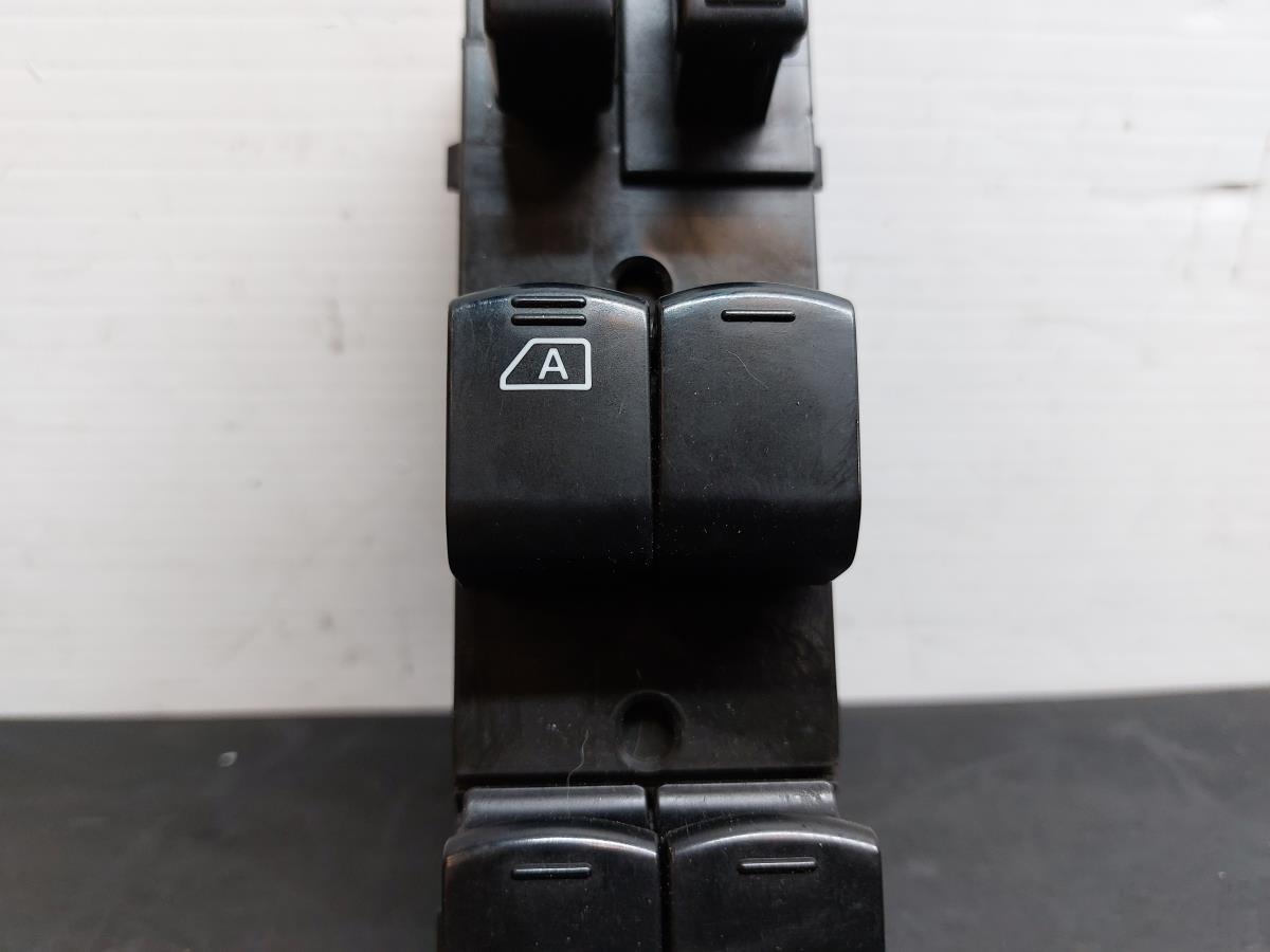 Commande / interrupteur lève-vitre Avant gauche SUBARU Impreza Hatchback (GR, GH, G3) Imagem-4