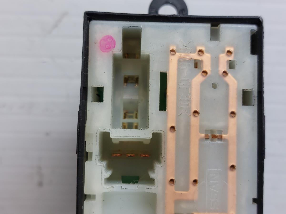 Commande / interrupteur lève-vitre Avant gauche SUBARU Impreza Hatchback (GR, GH, G3) Imagem-7