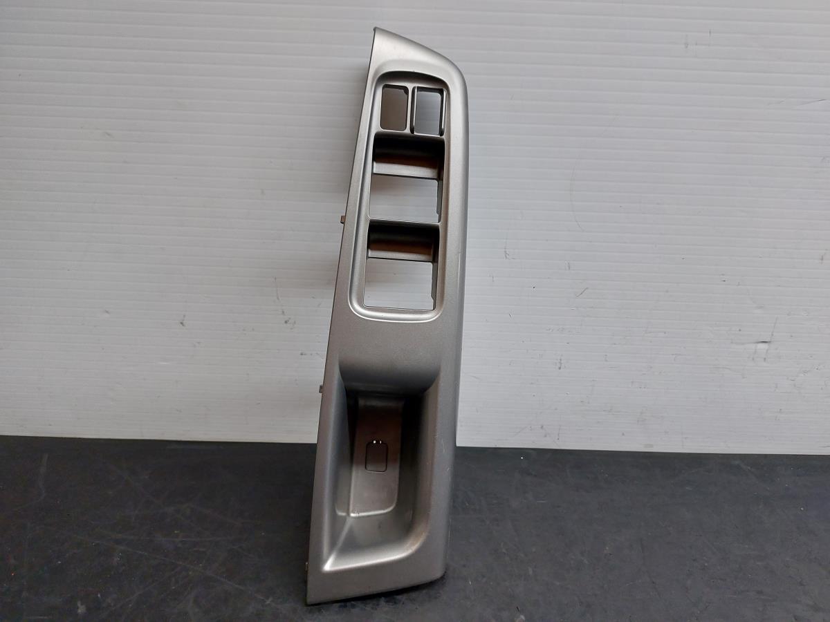 Friso da porta frente esquerda SUBARU Impreza Hatchback (GR, GH, G3) | 2007 - 2014