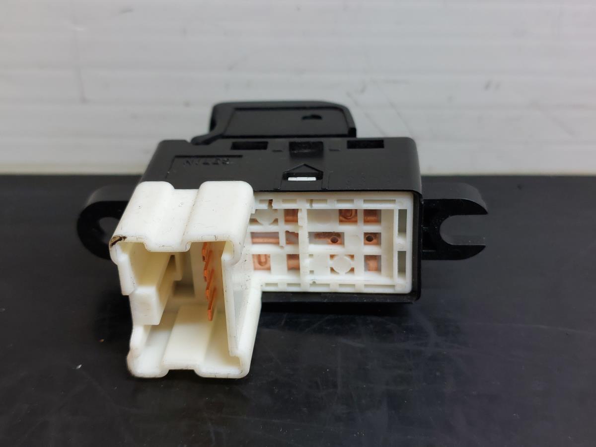 Mando / interruptor elevalunas delantero derecho SUBARU Impreza Hatchback (GR, GH, G3) Imagem-3