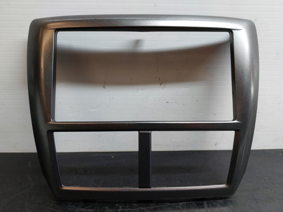 Dashboard trim SUBARU Impreza Hatchback (GR, GH, G3)
