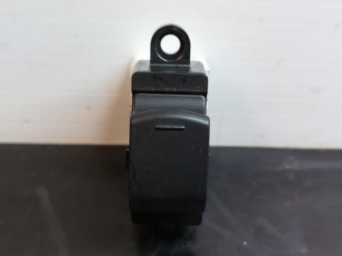 Right Front window control SUBARU Impreza Hatchback (GR, GH, G3)