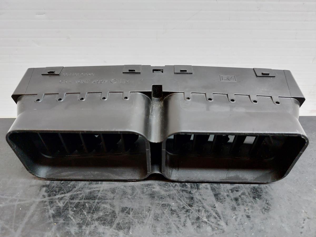 Difusor / salida de aire SUBARU Impreza Hatchback (GR, GH, G3) Imagem-2