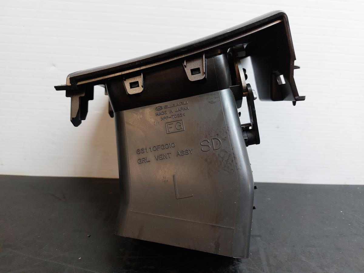 Diffuser / air vent SUBARU Impreza Hatchback (GR, GH, G3) Imagem-3
