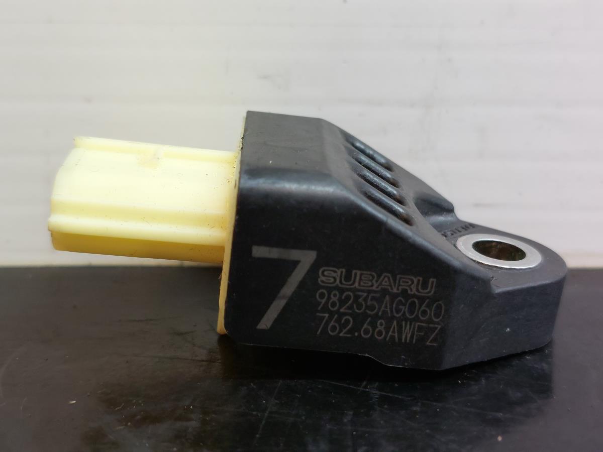 Right front airbag sensor SUBARU Impreza Hatchback (GR, GH, G3)